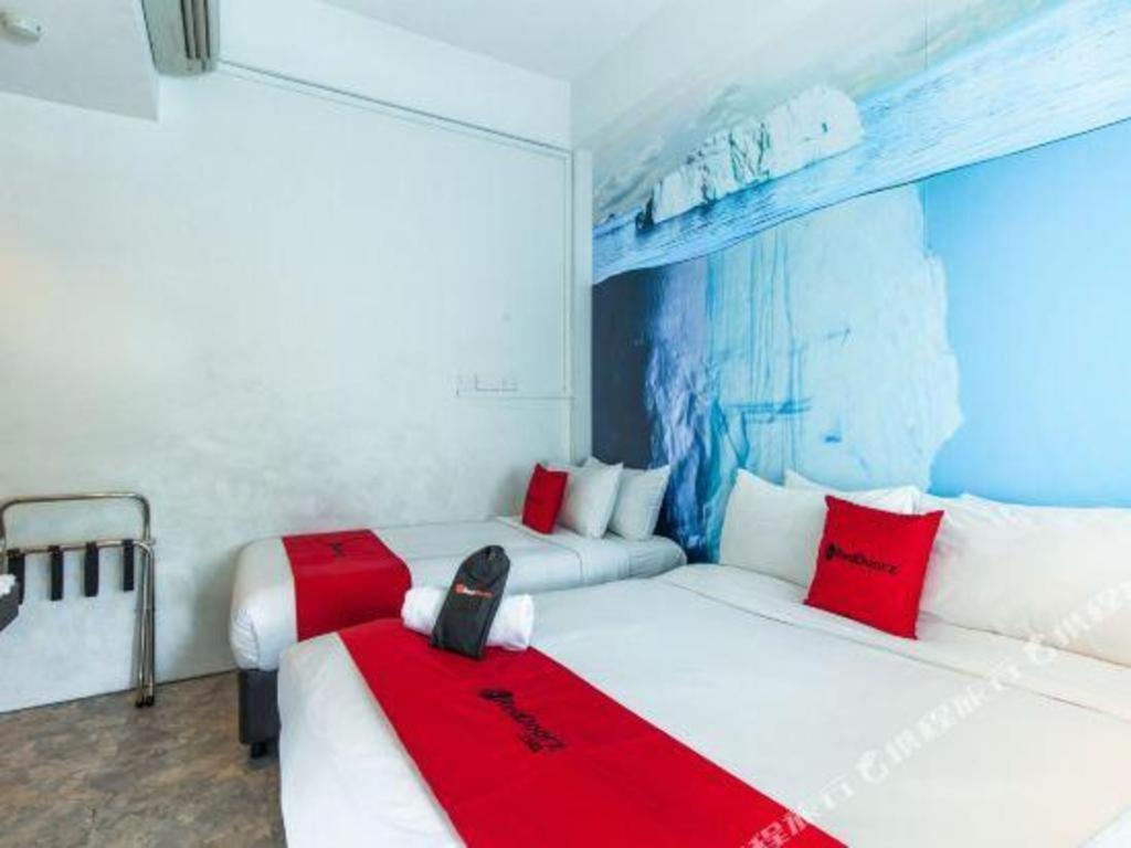 Reddoorz Hotel Plus @ Little India สิงคโปร์ ภายนอก รูปภาพ