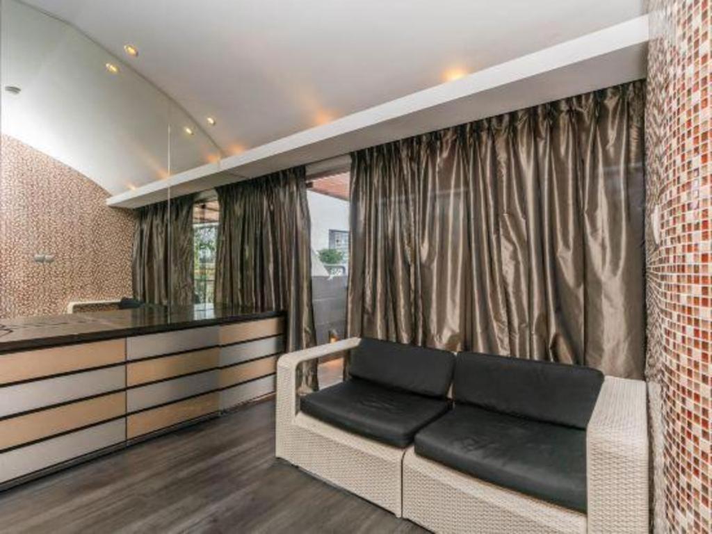Reddoorz Hotel Plus @ Little India สิงคโปร์ ภายนอก รูปภาพ