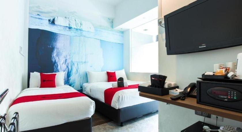 Reddoorz Hotel Plus @ Little India สิงคโปร์ ภายนอก รูปภาพ