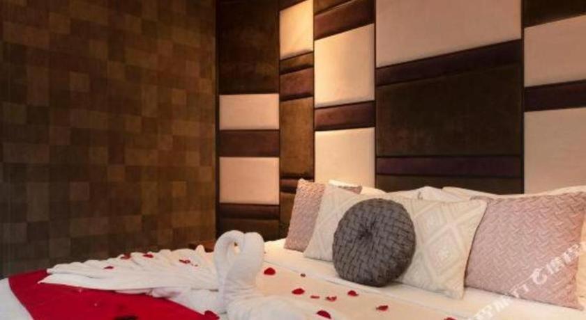 Reddoorz Hotel Plus @ Little India สิงคโปร์ ภายนอก รูปภาพ
