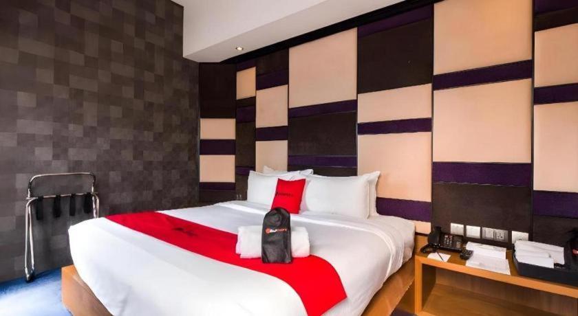 Reddoorz Hotel Plus @ Little India สิงคโปร์ ภายนอก รูปภาพ