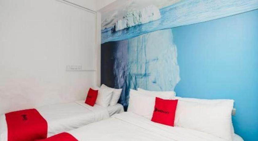 Reddoorz Hotel Plus @ Little India สิงคโปร์ ภายนอก รูปภาพ