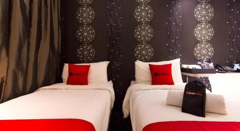 Reddoorz Hotel Plus @ Little India สิงคโปร์ ภายนอก รูปภาพ