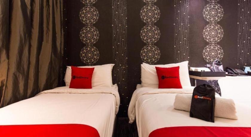 Reddoorz Hotel Plus @ Little India สิงคโปร์ ภายนอก รูปภาพ