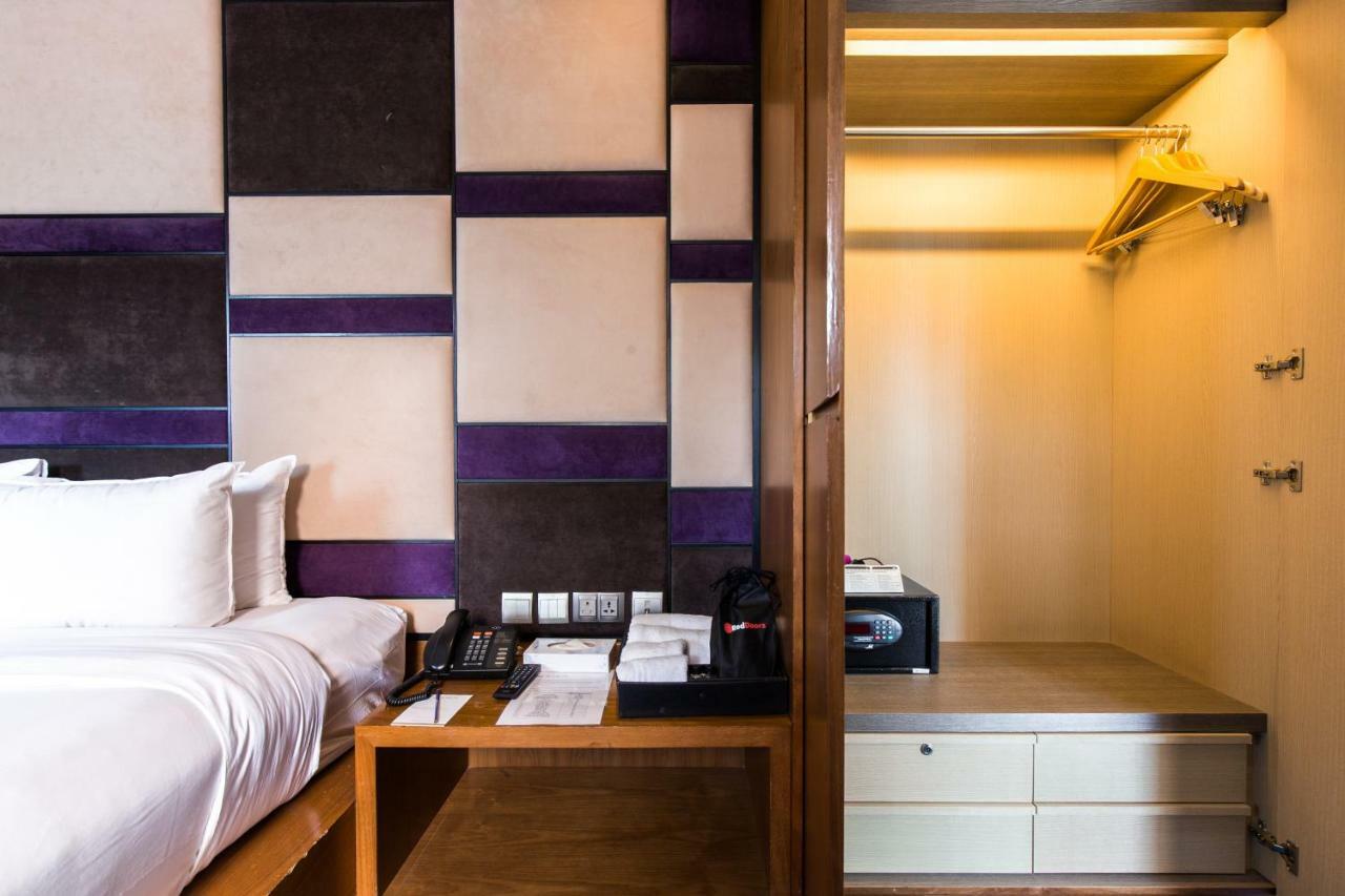 Reddoorz Hotel Plus @ Little India สิงคโปร์ ภายนอก รูปภาพ